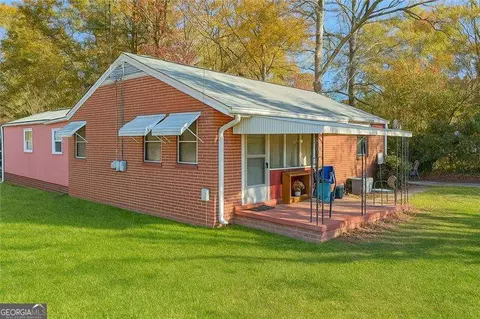 944 Forest Ave, Forest Park, GA 30297