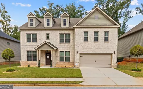 320 St Annes Pl, Covington, GA 30016