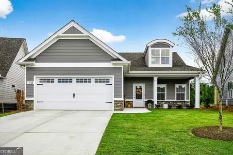 170 Redhaven Dr, Senoia, GA 30276