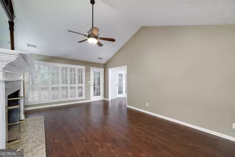 Living - 102 Franklin Pl, Lagrange, GA 30240 photo 4 of 4