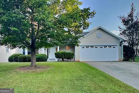 465 Mikasa Dr, Alpharetta, GA 30022