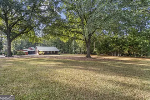 Exterior - 687 Glass Bridge Rd, Lagrange, GA 30240 photo 6 of 12