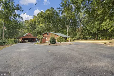 Exterior - 687 Glass Bridge Rd, Lagrange, GA 30240 photo 11 of 12