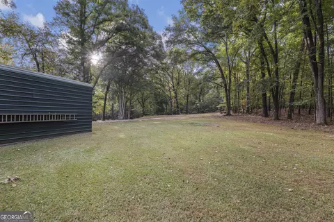 Exterior - 687 Glass Bridge Rd, Lagrange, GA 30240 photo 10 of 12