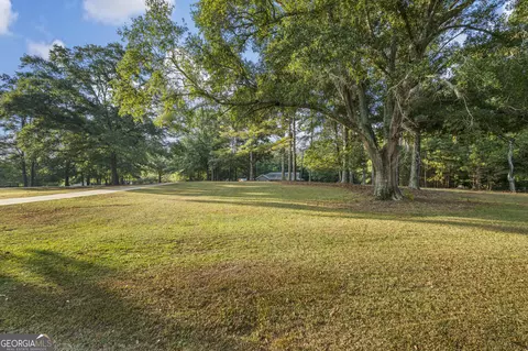Exterior - 687 Glass Bridge Rd, Lagrange, GA 30240 photo 2 of 12