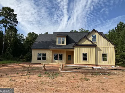 653 NW Parham Rd, Milledgeville, GA 31061