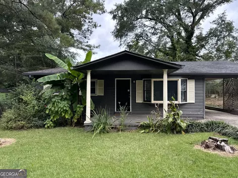 170 Royal Ct, Athens, GA 30601
