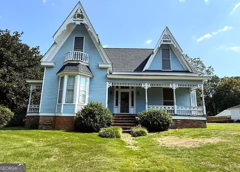 213 S Mcintosh St, Elberton, GA 30635