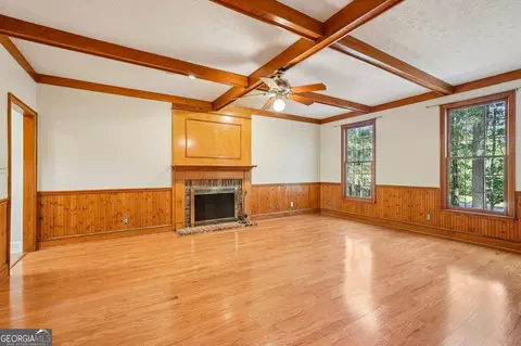 Living - Undisclosed, Lagrange, GA 30240 photo 6 of 8