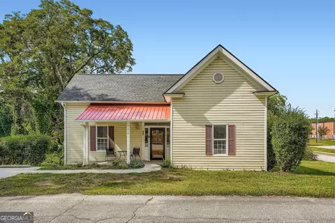 210 N Johnston St, Dallas, GA 30132