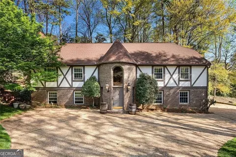 3186 Sugarplum Rd NE, Atlanta, GA 30345