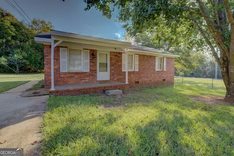 921 Webb St, Monticello, GA 31064