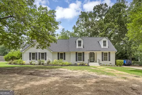 2715 N Doublegate Dr, Albany, GA 31721