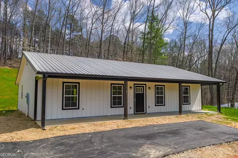 81 Loper Ln, Ellijay, GA 30536