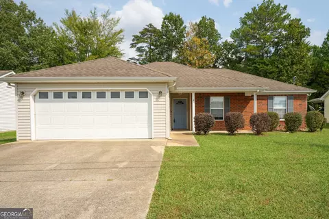 124 Colony Cir, Fort Oglethorpe, GA 30742