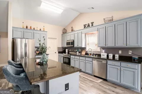 Kitchen - 95 Cherohala Ct, Covington, GA 30016 photo 2 of 3