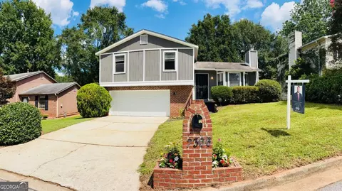 2306 Ramblewood Cir, Decatur, GA 30035