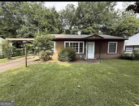 206 Johns Rd, Warner Robins, GA 31093