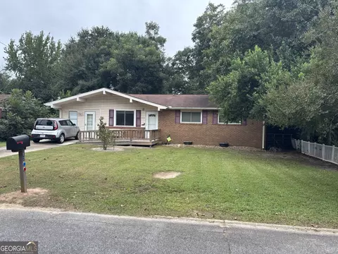 212 Palomino Ln, Warner Robins, GA 31088