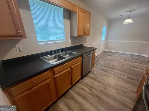 Kitchen - 35 Mabry Place Ct, Covington, GA 30014 photo 5 of 6