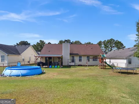 Exterior - 1740 Graystone Dr, Hampton, GA 30228 photo 7 of 8