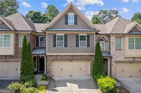 7580 Glisten Ave, Atlanta, GA 30328
