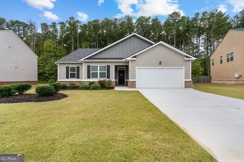 176 Cranapple Ln, Mcdonough, GA 30253