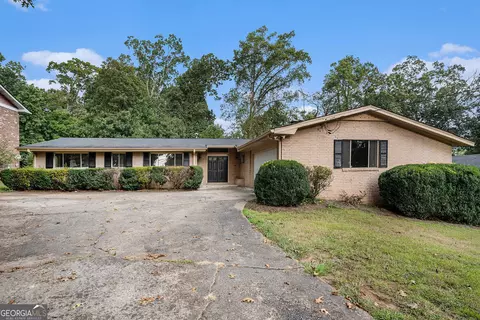 3946 Flakes Mill Rd, Decatur, GA 30034
