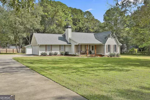 Exterior - 190 Gable Rd, Brooks, GA 30205 photo 11 of 18
