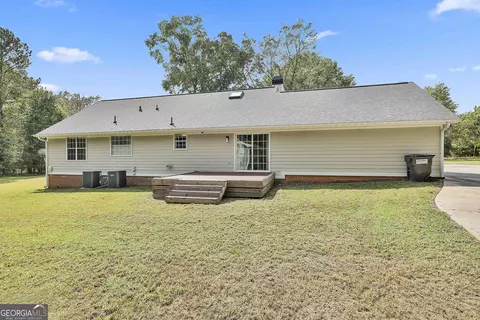 Exterior - 190 Gable Rd, Brooks, GA 30205 photo 7 of 18