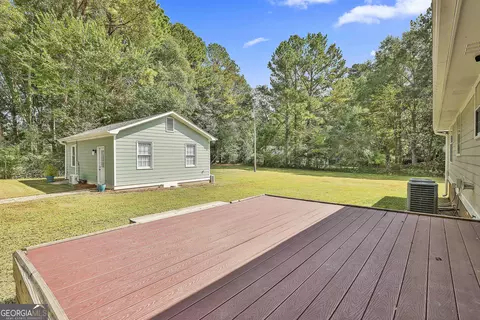Exterior - 190 Gable Rd, Brooks, GA 30205 photo 13 of 18