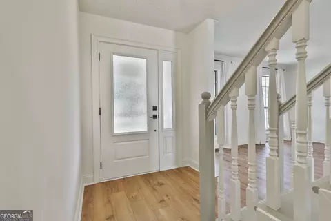 Entry Way - 190 Gable Rd, Brooks, GA 30205 photo 3 of 4