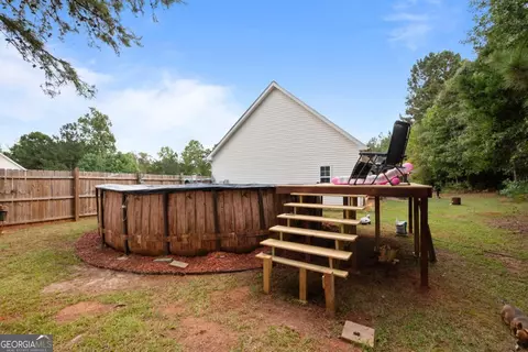 Exterior - 401 Nashua Dr, Lagrange, GA 30240 photo 8 of 8