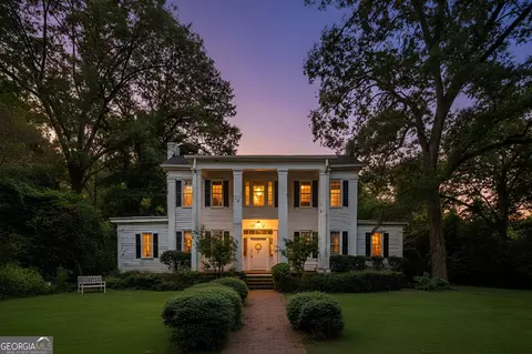 1008 Emory St, Oxford, GA 30054