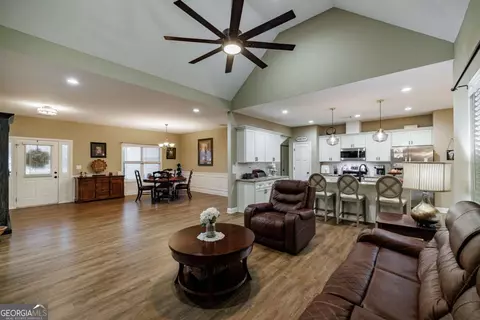 201 Stillmeadow Dr, Commerce, GA 30529 photo 9