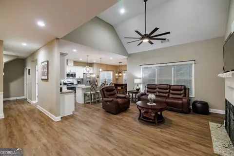 201 Stillmeadow Dr, Commerce, GA 30529 photo 7