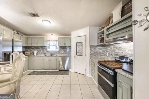 Kitchen - 151 Amie Ct, Macon, GA 31217 photo 1 of 4