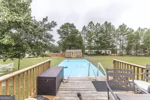 Exterior - 151 Amie Ct, Macon, GA 31217 photo 7 of 9