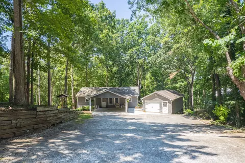 Exterior - 396 Cardinal Ln, Toccoa, GA 30577 photo 7 of 29