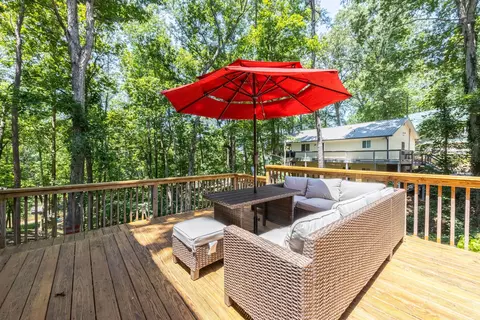 Exterior - 396 Cardinal Ln, Toccoa, GA 30577 photo 14 of 29