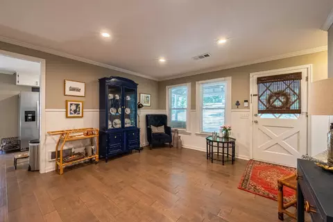 Entry Way - 396 Cardinal Ln, Toccoa, GA 30577 photo 3 of 10