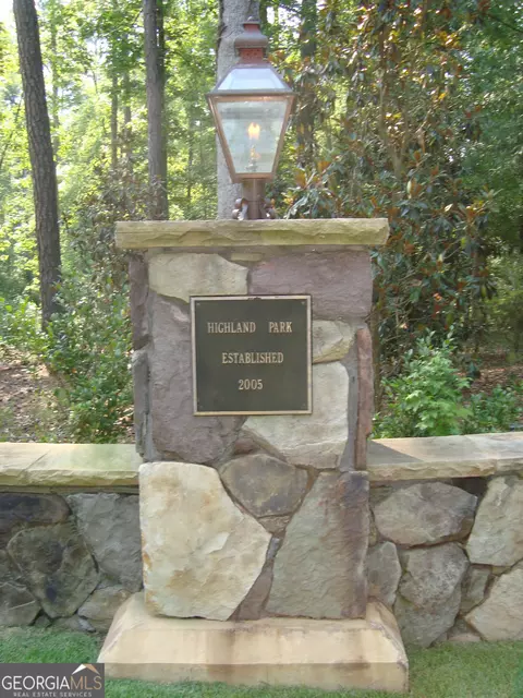 106 Highland Park, Lagrange, GA 30240 photo 2
