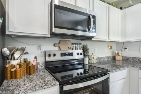 Kitchen - 329 Shady Ln, Macon, GA 31206 photo 3 of 3