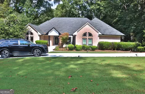 122 Royal Burgess Way, Mcdonough, GA 30253