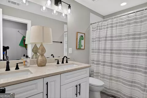 Bath - 102 Landings Way, Lagrange, GA 30240 photo 6 of 6