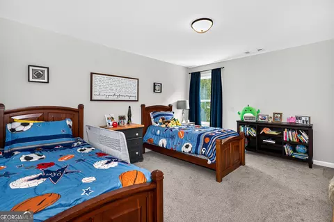 Bedroom - 102 Landings Way, Lagrange, GA 30240 photo 5 of 7