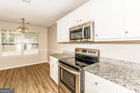 Kitchen - 125 Kendall Ln, Covington, GA 30014 photo 1 of 2