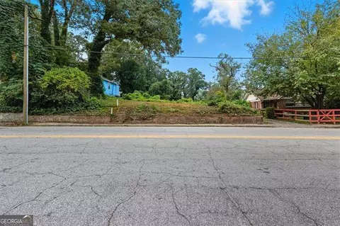 888 Hollywood Rd NW, Atlanta, GA 30318
