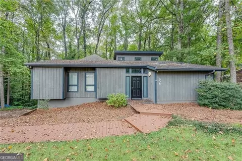 658 Planters Row, Lilburn, GA 30047