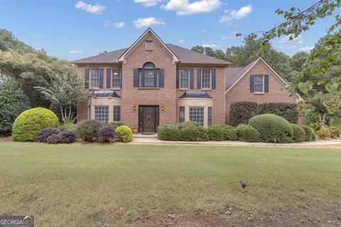 210 Zelkova Dr, Fayetteville, GA 30215